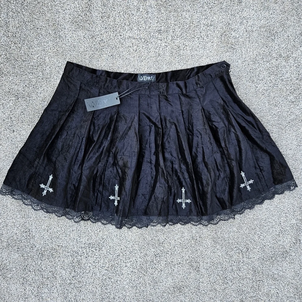 Widow Dolls Kill Skirt Goth Upside Down Cross Side Zip Velour Short Lace NWT 3X